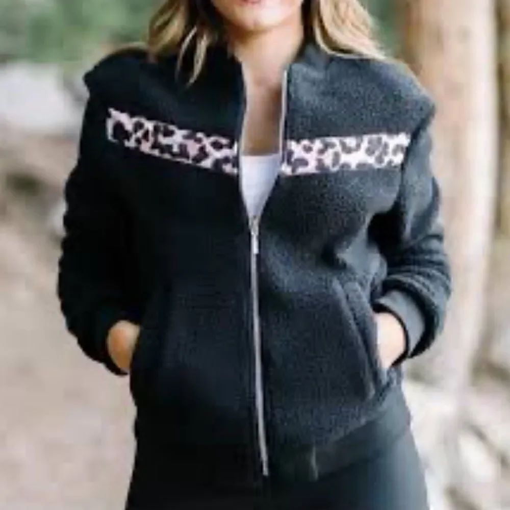 ZYIA Active Flying V Black Cheetah Fleece Jacket Full Zip Womens XXXL 3XL